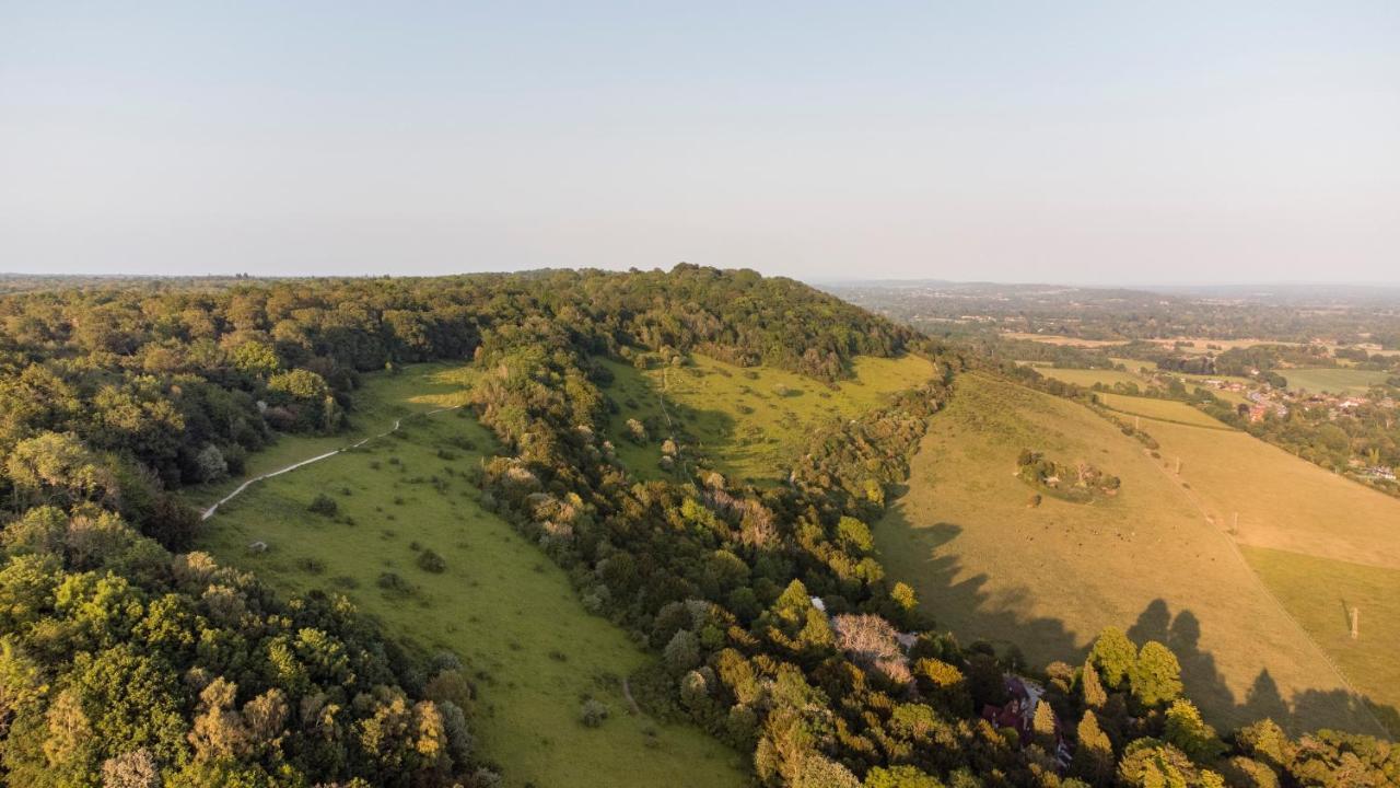 1 Bed Apartment - Redhill Central, Surrey, Gatwick #2 Kültér fotó